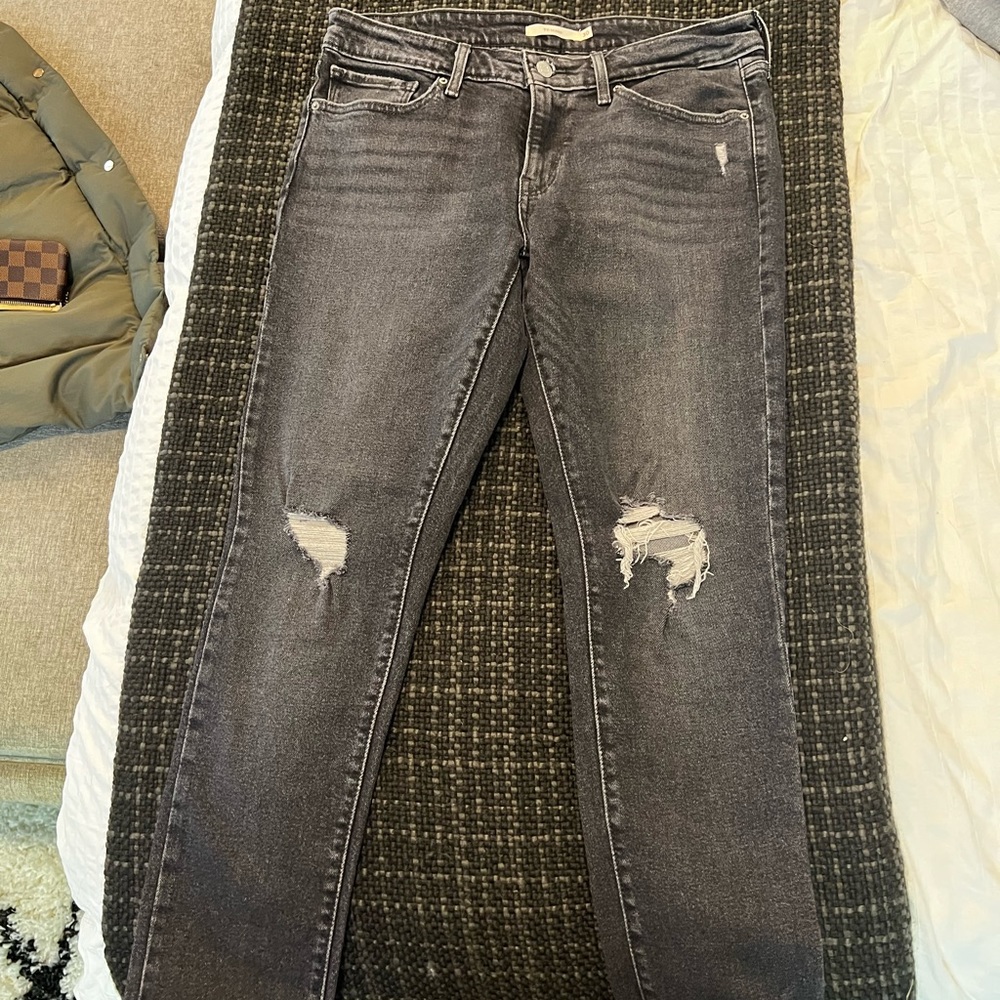 Levi Skinny 711 Jeans